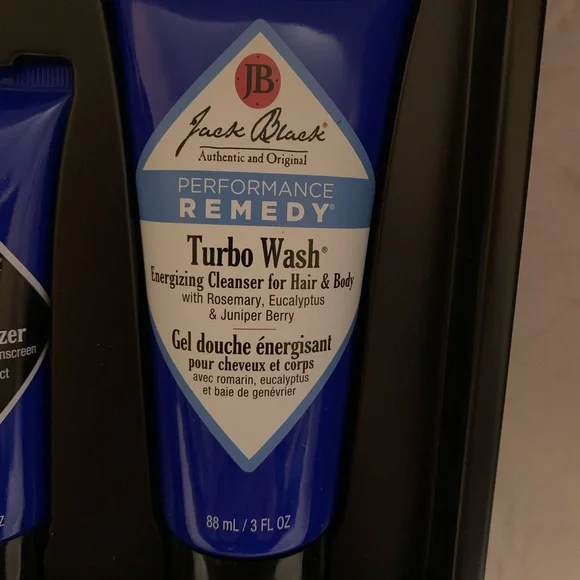 JACK BLACK All Jacked Up MENS 3 piece superior skin care set NWT - Picture 2 of 6